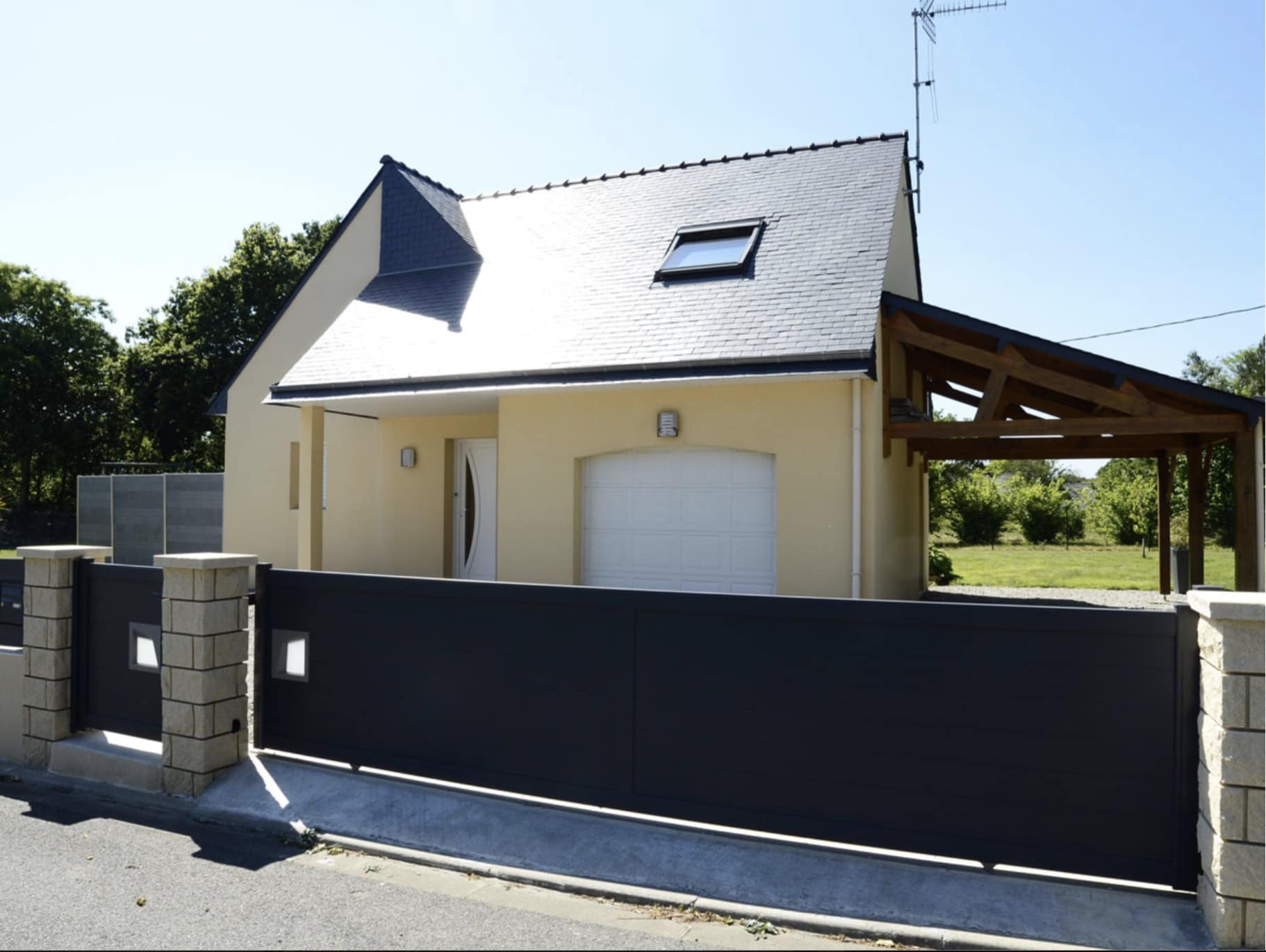 portail coulissant royan