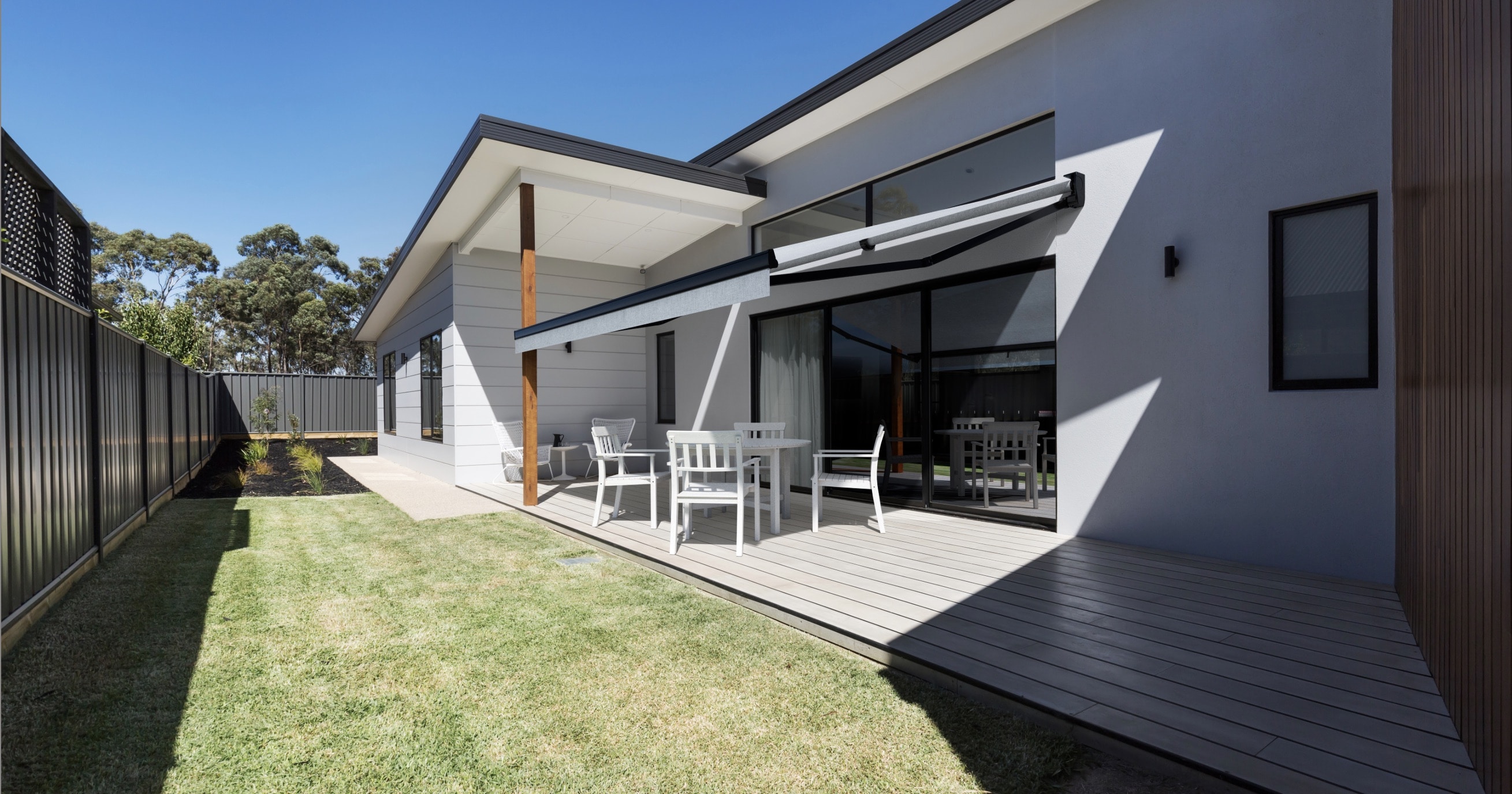 store coffre exterieur royan