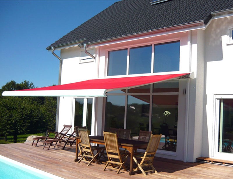 store exterieur storiste royan coffre banne
